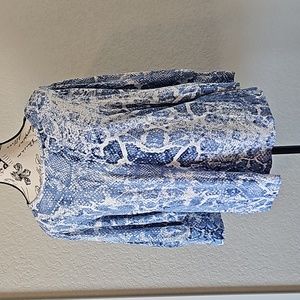 Cooper & Ella's- 3/4 sleeve White & Blue Snake Print Top
